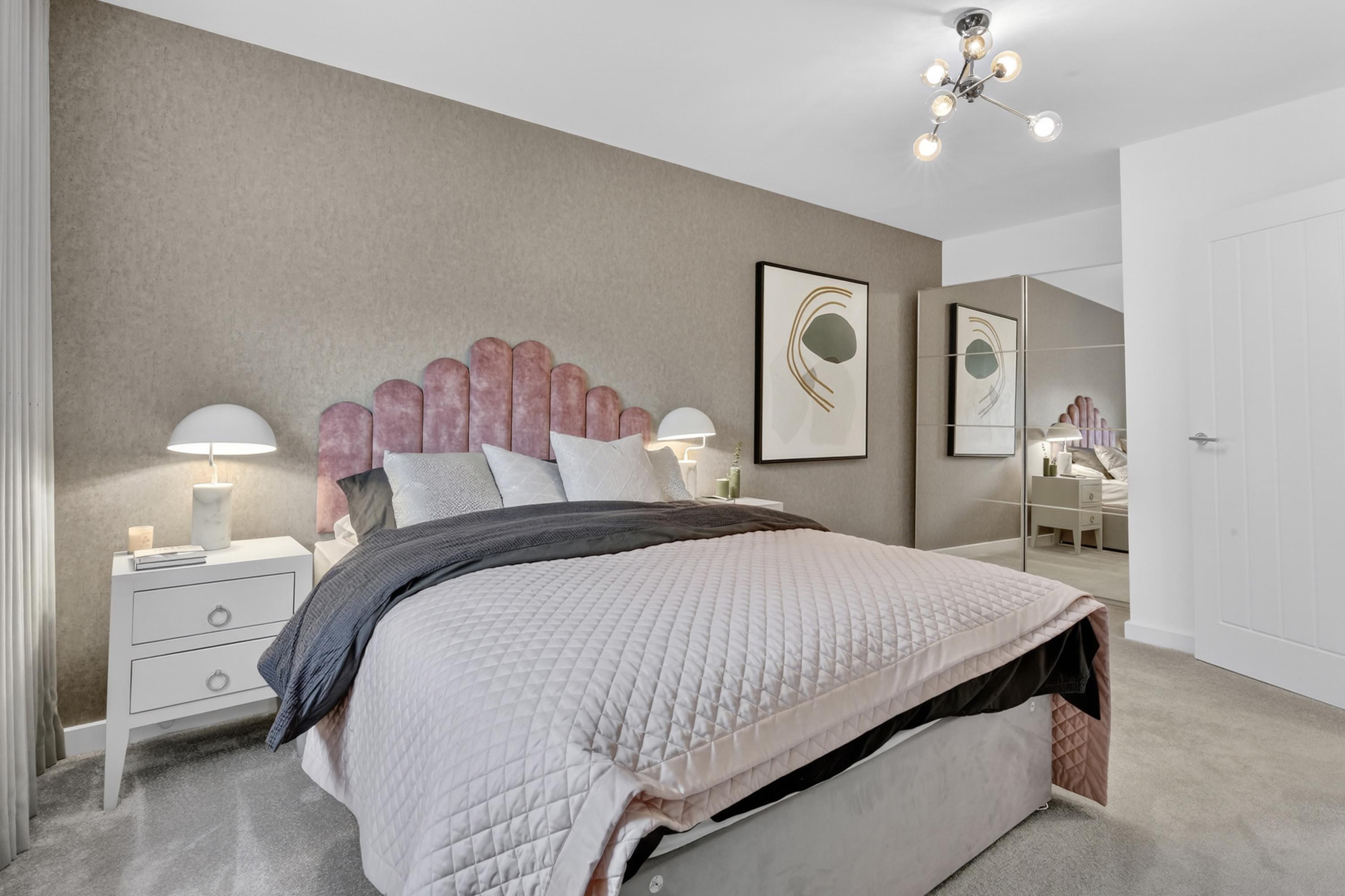 https://assets-m.olympustech.ai/tenant_9c0cbe77-c1ae-4527-b593-96ec73c7f780/media/production/92201/1697667506---Newhall,-Harlow---30-(9).jpg