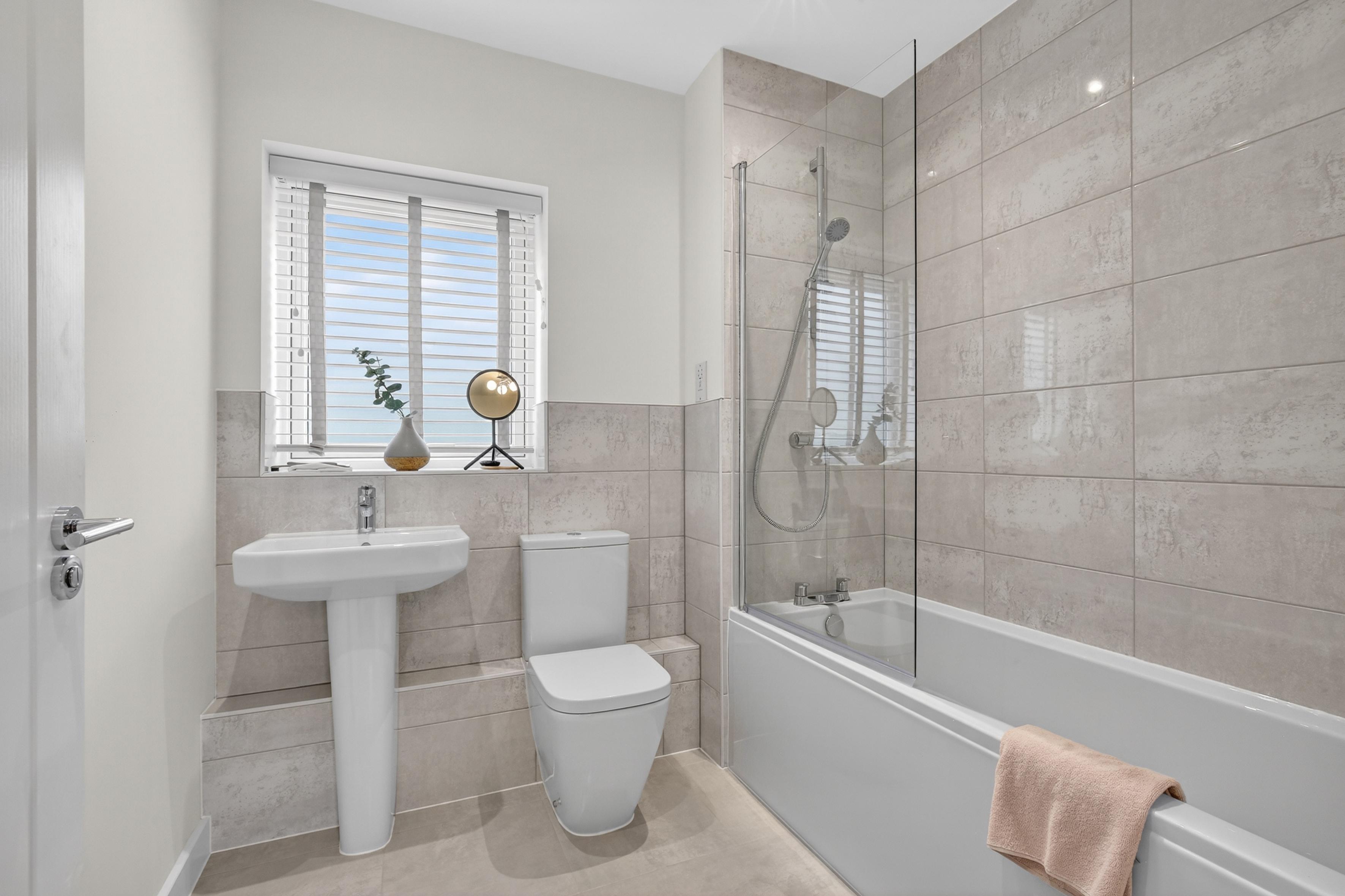 https://assets-m.olympustech.ai/tenant_9c0cbe77-c1ae-4527-b593-96ec73c7f780/media/production/92225/1697667506---Newhall,-Harlow---23-(16).jpg