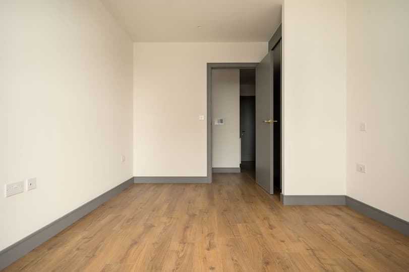 Flat 77