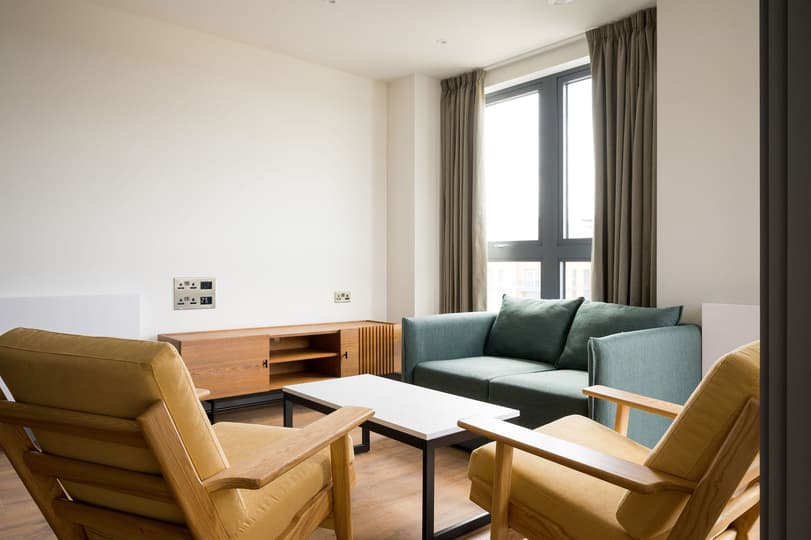 Flat 52