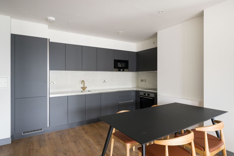 Flat 21