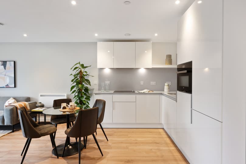 Apartment 906