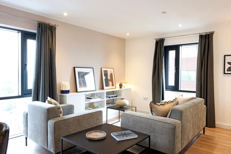 Apartment 1504