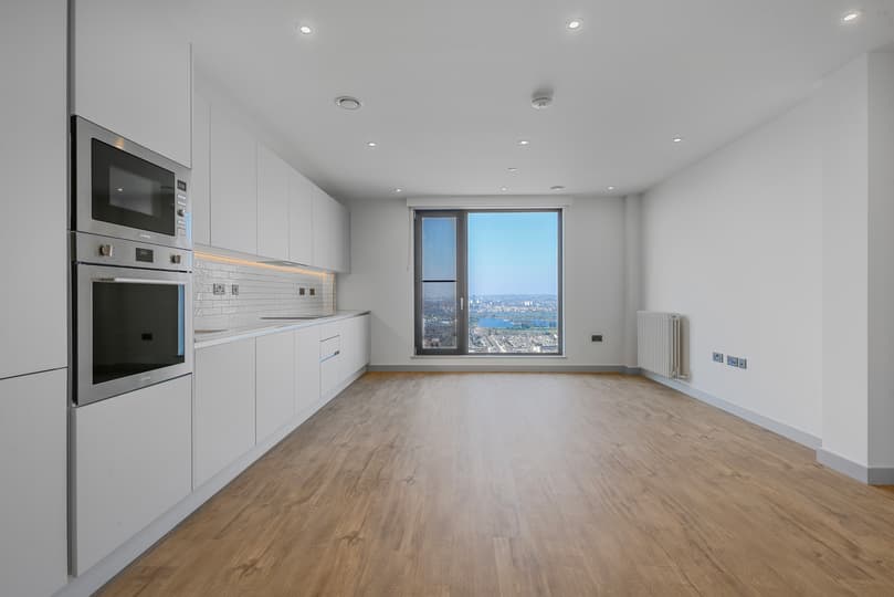 Apartment 190