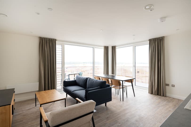 Flat 190