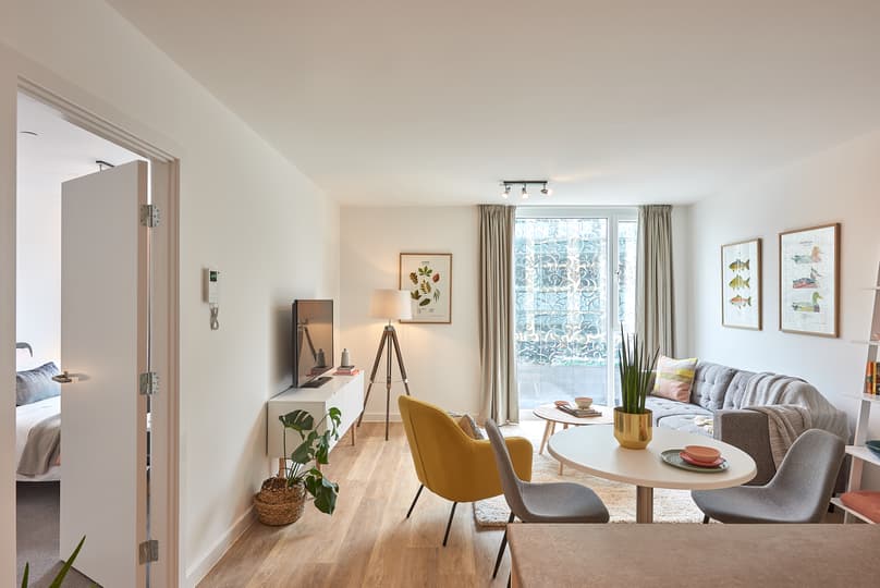 Flat 623