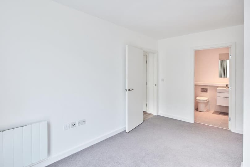 Flat 428