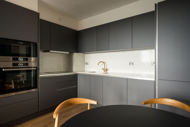 Flat 50