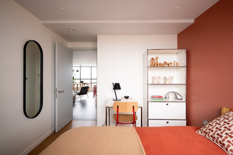 Flat 53